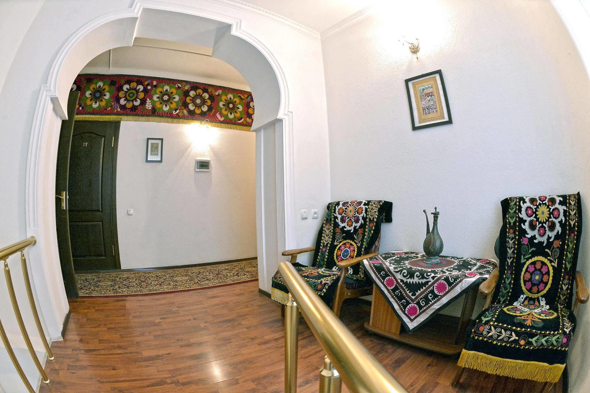 Boutique Hotel Minzifa Buxoro Luaran gambar